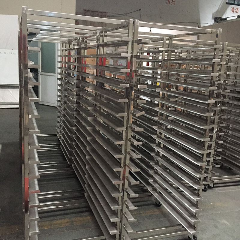 Stainless steel frame with 16 layers and 32 trays